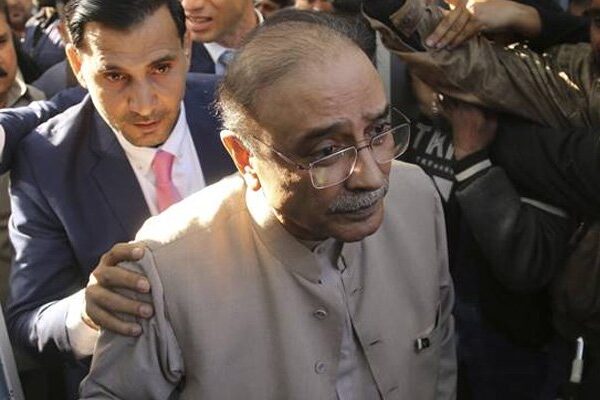 زرداری نااہلی درخواست: سیاسی لڑائی سیاسی فورم پر لڑنی چاہیے: اسلام آباد ہائیکورٹ