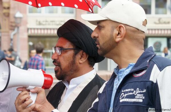 پاکستانی نژاد ’انڈر کَور جرنلسٹ‘ اور جرمن میڈیا کے تحفظات