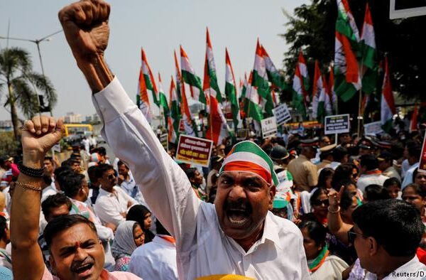 نریندر مودی کی حکومت اختتام کی جانب بڑھ رہی ہے، اپوزیشن