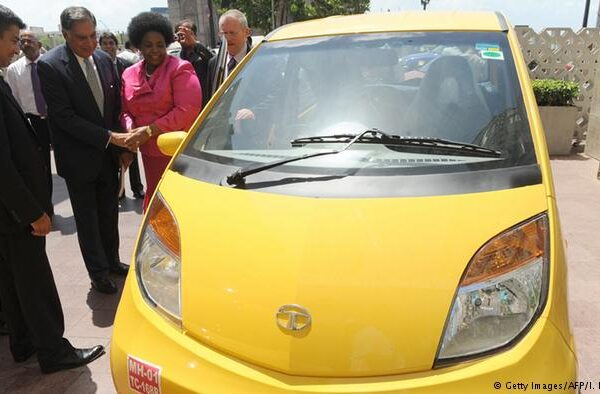 دنیا کی سستی ترین کار کی پروڈکشن بند کرنے کا فیصلہ