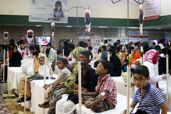 زندگی بھر زندگی کیلئے ترستے تھیلسمیا کے مریض