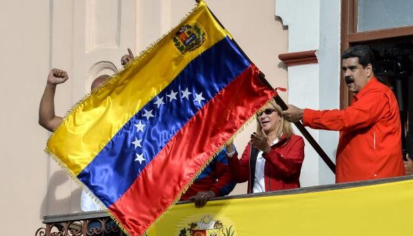 وینزویلا کے امریکہ سے سفارتی تعلقات منقطع، سفارت خانہ اور تمام قونصل خانے بند