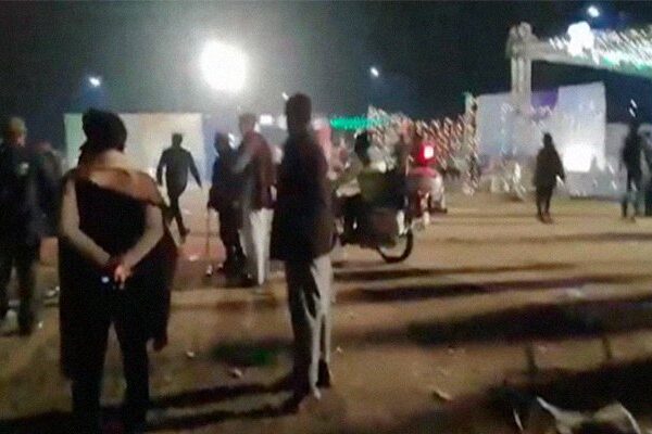 ملتان: ابرار الحق کے کنسرٹ کے دوران جھگڑا، بھگدڑ مچنے سے متعدد افراد زخمی