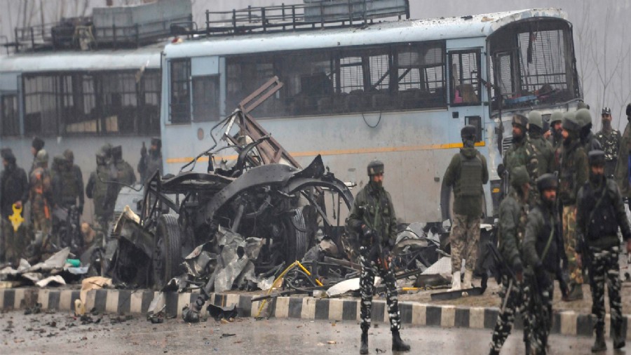 Car Bomb Blast in Kashmir