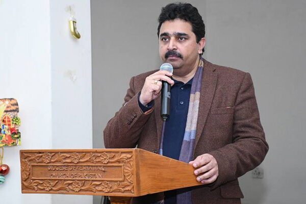 نیب نے مسلم لیگ ن کے رہنما و سابق وفاقی وزیر کامران مائیکل کو گرفتار کر لیا