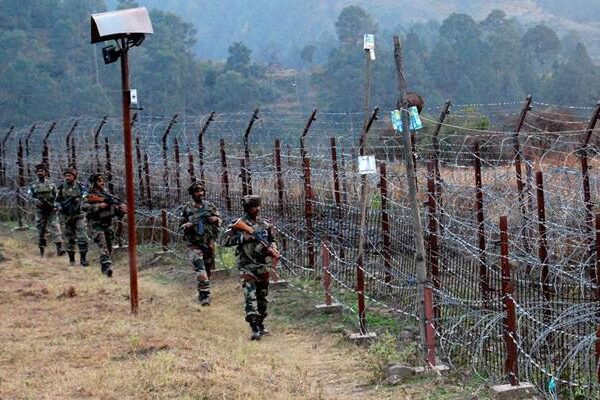 کنٹرول لائن پر کشیدگی: بھارتی گولہ باری سے 3 خواتین اور بچہ شہید