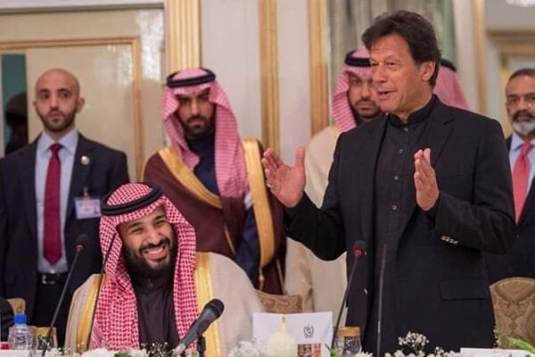 سعودی شہزادے نے خود کو پاکستان کا سفیر کہہ کر پاکستانیوں کے دل جیت لیے: وزیراعظم