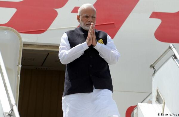 بھارتی پائلٹ کی گرفتاری، مودی کی سبکی ہے؟