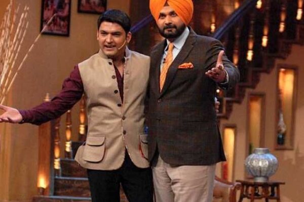 پلوامہ حملہ؛ پاکستان کی حمایت پر سدھو کو ’دی کپل شرما شو‘ سے نکال دیا گیا