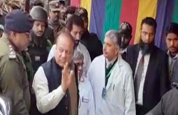 لاہور: نواز شریف کو جیل سے اسپتال منتقل کر دیا گیا