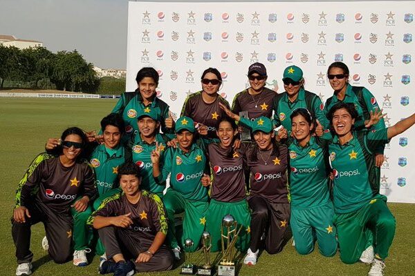 پاکستان ویمن ٹیم نے ویسٹ انڈیز کیخلاف ون ڈے سیریز جیت کر تاریخ رقم کر دی