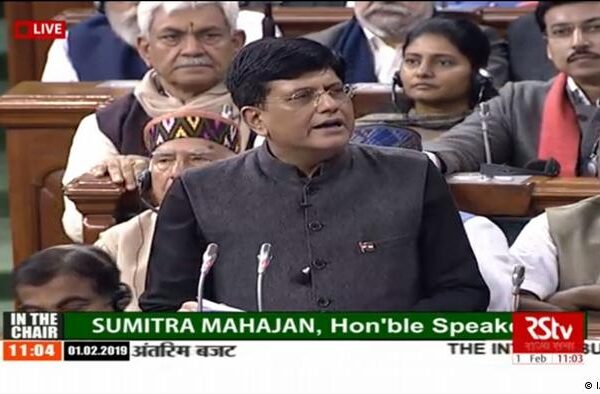 مودی کی ’عظمت کے گیت گانے والے‘ بھارتی وزراء شرمندہ ہو گئے