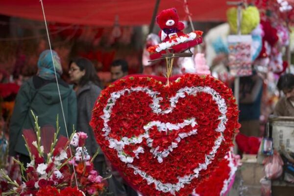 ویلنٹائن ڈے ۔۔۔اور ۔۔۔ہماری زندگی