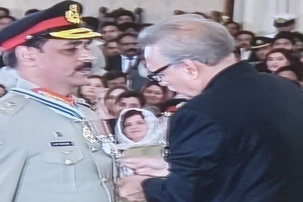 صدر نے ڈی جی آئی ایس پی آر سمیت 172 شخصیات کو اعلیٰ سول اعزازات سے نواز دیا