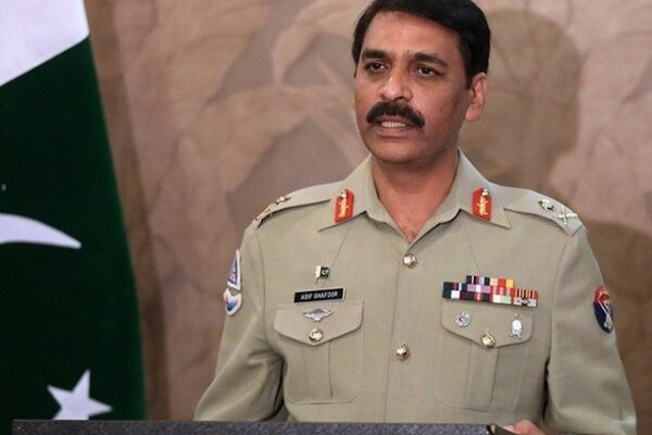پاکستان کے ہاتھ باندھ کر بھارت کو کھلا نہیں چھوڑا جا سکتا، میجر جنرل آصف غفور