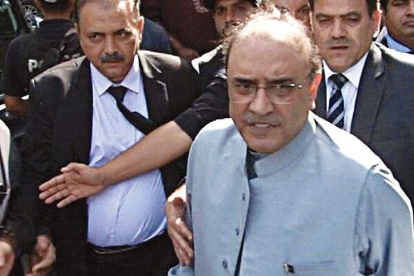 عدالت سے وہیں جائیں گے جہاں پہلے گئے تھے: زرداری کا صحافی سے دلچسپ مکالمہ