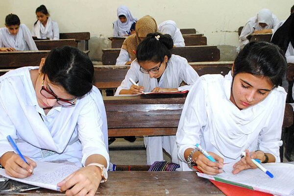 سندھ بھر میں نویں اور دسویں جماعت کے امتحانات کا آج سے آغاز