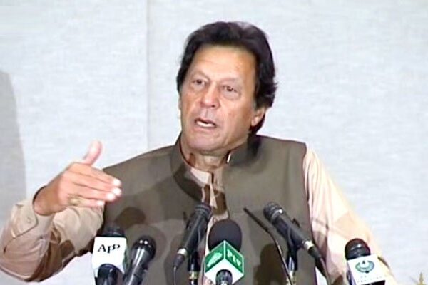 عظیم ملک بننے کا خواب تعلیم کے بغیر پورا نہیں ہو سکتا: وزیراعظم