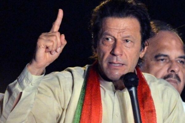 کنٹینر سرکار کا غریب مٹاؤ پروگرام