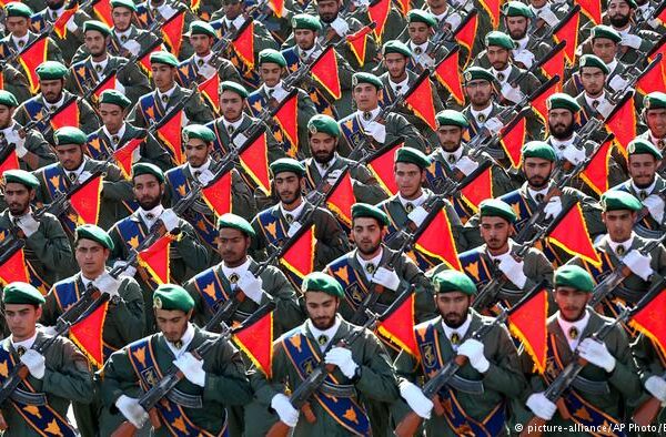 امریکا ایرانی پاسداران انقلاب کو ’دہشت گرد تنظیم‘ قرار دے دے گا