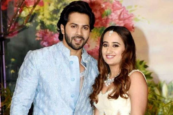 ورون نے نتاشا سے منگنی کی تاریخ آگے بڑھا دی