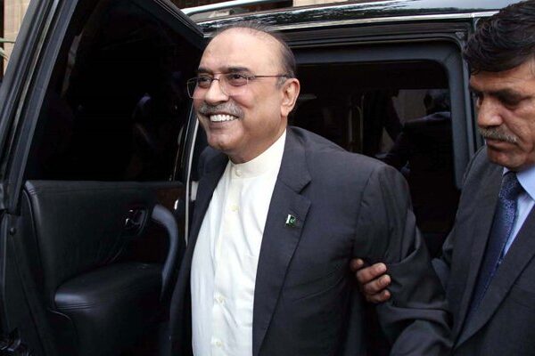 گرفتاری کا خدشہ: آصف زرداری نے ضمانت قبل از گرفتاری کی درخواست جمع کرا دی