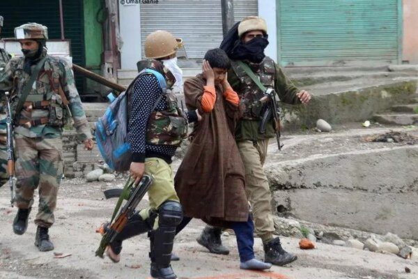 مقبوضہ کشمیر میں قابض بھارتی فورسز کی ریاستی دہشتگردی، مزید 4 افراد شہید