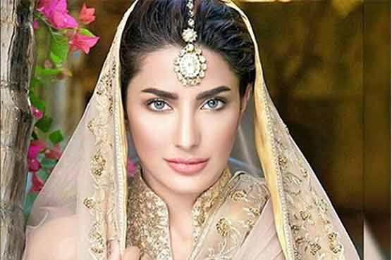 بھارتی فلموں میں کام کرنے کی پیشکش کو مہوش حیات نے ٹھکرا دیا