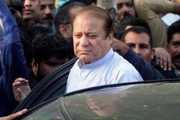 سپریم کورٹ نے نواز شریف کی ضمانت میں توسیع کی درخواست مسترد کر دی