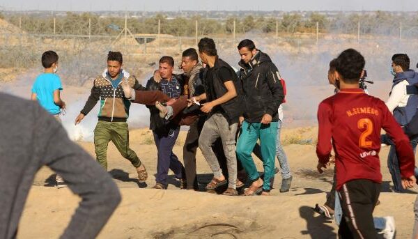 اسرائیلی فوجیوں کی فلسطینیوں کے خلاف شرمناک جارحیت جاری