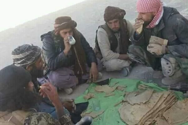 دنیا کے سپر پاور۔ ۔ ۔ فاقہ مست طالبان‎