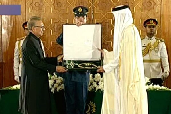 امیر قطر کو پاکستان کے اعلیٰ ترین سول اعزاز سے نواز دیا گیا