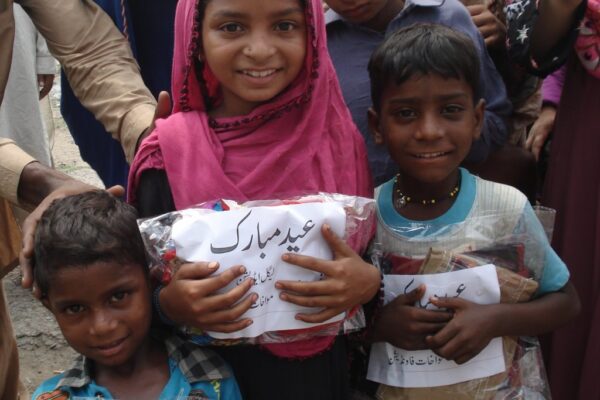 عید کی خوشیاں محروم افراد کے سنگ