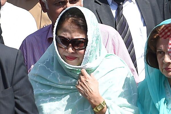 جعلی اکاؤنٹس کیس: فریال تالپور 9 روز کے جسمانی ریمانڈ پر نیب کے حوالے