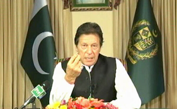 عوام ایمنسٹی اسکیم سے فائدہ اٹھائے اور ملک کو قرضوں کی دلدل سے نکالے: وزیراعظم