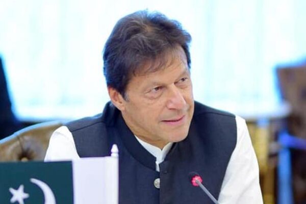 عہد کریں یکجا ہو کر معاشی بحران پر قابو پائیں گے: وزیراعظم