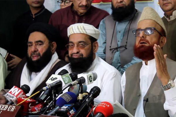 گندم کے حساب سے اس سال فطرے کی رقم 100 روپے فی کس مقرر
