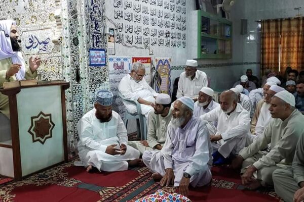 محمد یونس کے بہنوئی محمد عظیم خان مرحوم کے ایصال ثواب کے لئے ختم قل شریف کی ایک محفل کا اہتمام کیا گیا