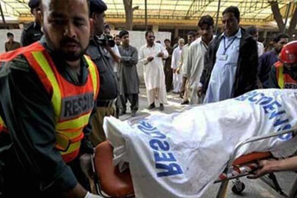 مظفرگڑھ: بس نے موٹرسائیکل رکشے کو روند دیا، 5 افراد جاں بحق