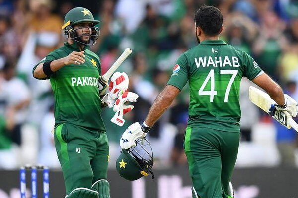ورلڈکپ 2019: پاکستان نے اعصاب شکن مقابلے کے بعد افغانستان کو 3 وکٹوں سے ہرا دیا