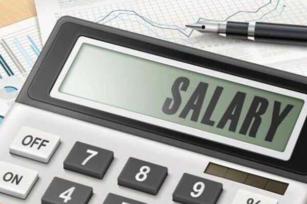 سرکاری ملازمین کی تنخواہوں میں 10 فیصد ایڈہاک اضافہ