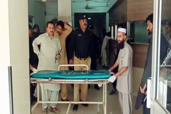 شکارپور: پولیس اور ڈاکوؤں کے درمیان مقابلہ، ایس ایچ او اور اے ایس آئی شہید