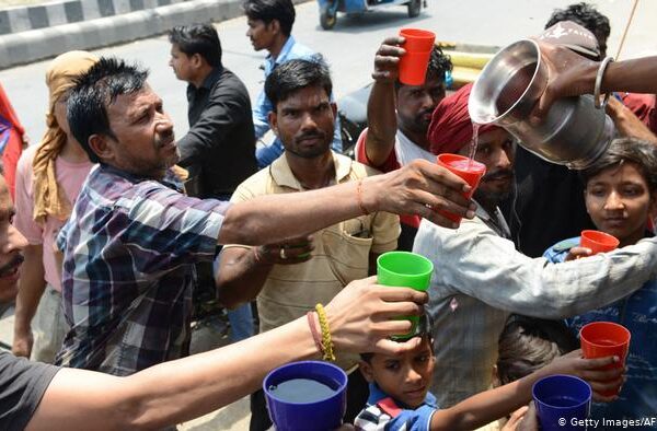 بھارت کا چھٹا بڑا شہر چنئی: پیاس اتنی کہ ’واٹر ٹرینیں‘ چلانے کا فیصلہ