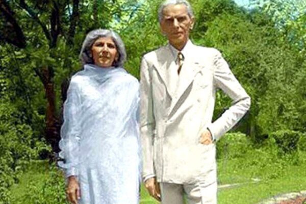 مادرملت فاطمہ جناح ؒ کی 52 ویں برسی عقیدت و احترام سے منائی جا رہی ہے