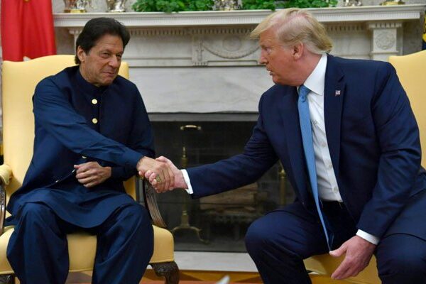 وزیراعظم عمران خان سے ملاقات، ٹرمپ نے مسئلہ کشمیر پر ثالثی کی پیشکش کر دی