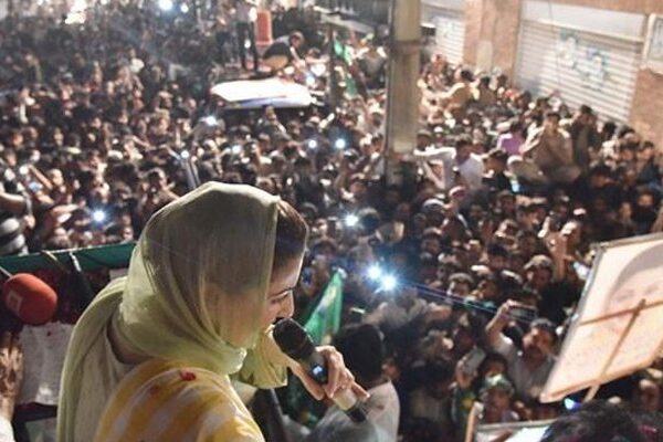 مریم نواز نے وزیراعظم عمران خان سے مستعفی ہونے کا مطالبہ کر دیا