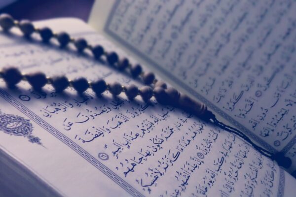 جنتی عورت اور مرد کی کیا کیا صفات ہیں ؟