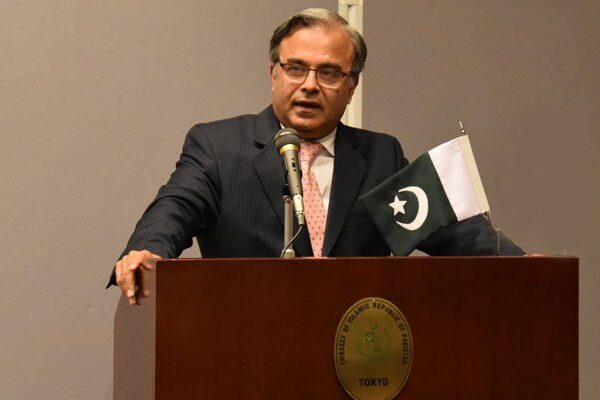 امریکا بھارت کو مقبوضہ کشمیر سے متعلق فیصلہ واپس لینے پر مجبور کرے: پاکستانی سفیر