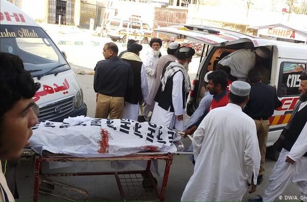 بلوچستان: مدرسے میں دھماکا، افغان طالبان سربراہ کا بھائی ہلاک
