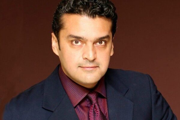 فخر عالم پروڈیوسرز کو تنخواہیں نہ دینے والے چینل کے خلاف میدان میں آ گئے